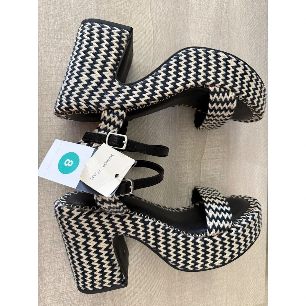 Universal Thread Madeline Platform Sandals Black White Woven Block Heel 8 NEW